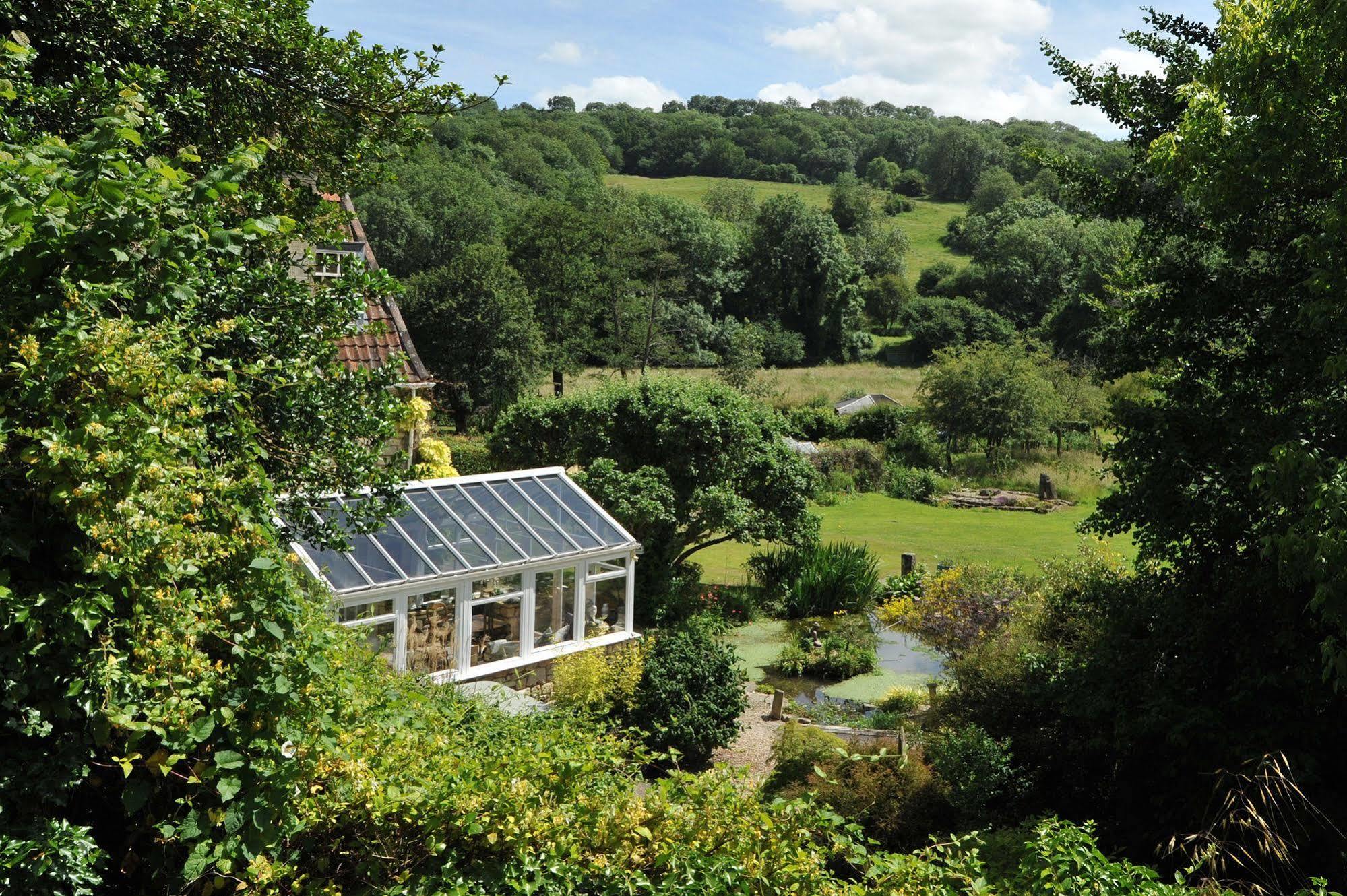 Tucking Mill View- Self Catering Lägenhet Bath Exteriör bild